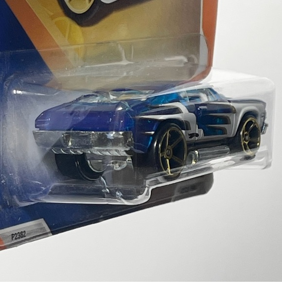hot wheels 69 chevelle Clear Blue 2009 - Picture 9 of 16